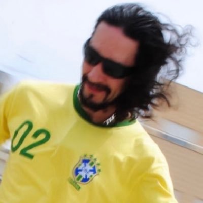 viniciusroncon's profile picture. Aqueles que negam liberdade aos outros não a merecem para si mesmos.   “Abraham Lincoln”