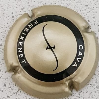 B__Victor's profile picture. 