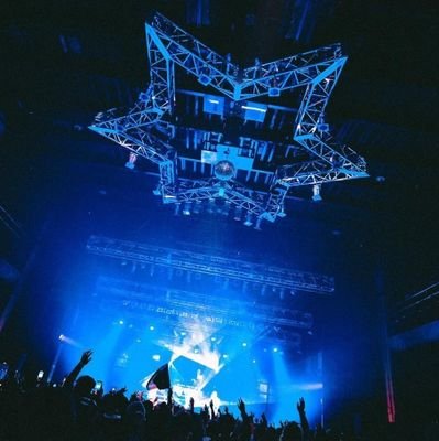 ジャパレゲ大好き🔥🔥
今年もハイエストマウンテンは最高山🔥
渋谷レゲエ祭最高に楽しかった!!
ジャパレゲナイト埼玉参戦~🔥