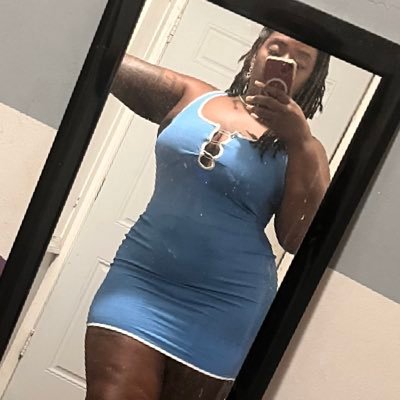 Freaky Bi Gemini girl looking for a sexy bestie I can do dirty things with. 25+🦄🧚🏾‍♀️ 🐱Meet ups with Ladies Only! MEN Tip 💵 for response or just look