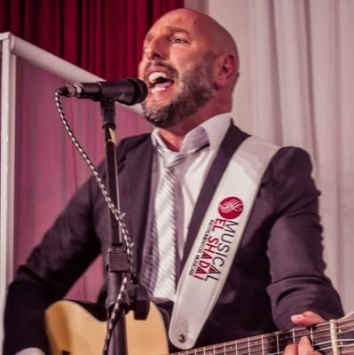 Crisdaniezi's profile picture. Adorador