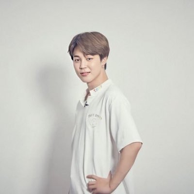 #방탄소년단 ; 似水流年 ˗ˋˏ°• si puede iyo escogi mi sueño, quiere yo estar justo al lado de usted — tokyo by rm •°ˎˊ˗ — ﷽