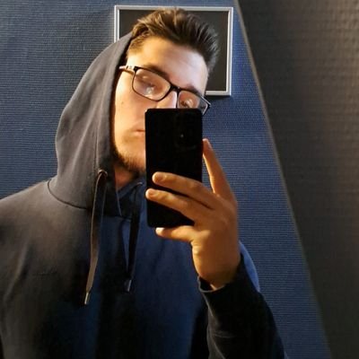 Stachouu's profile picture. LP ◇❤