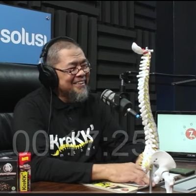 Tata_Saputra's profile picture. Penulis buku dan Founder #KreKKMethod
Trainer dan Praktisi Terapi Tulang Belakang #KreKKMethod