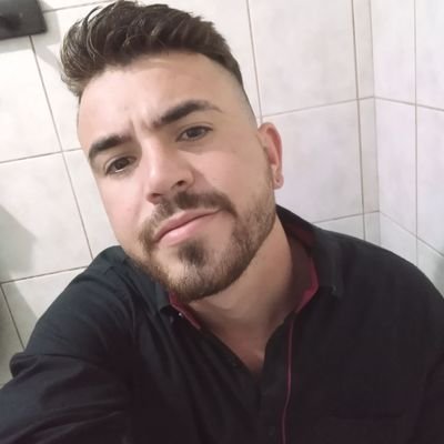 Lucaao_Souza's profile picture. Não existe um caminho para a felicidade. A felicidade é o caminho.

Taurino 🍃
Bola no pé  ⚽ BNP⚽