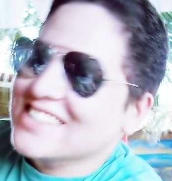 Não suporto meio termo, ou sou completamente tudo, ou sou absolutamente nada.