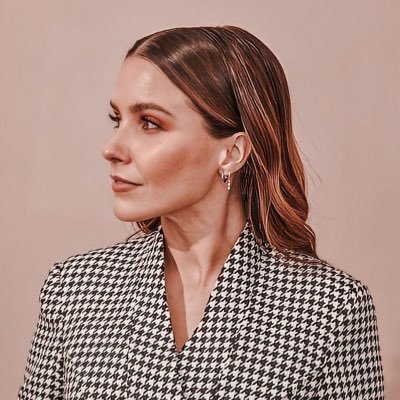 fan account about the wonderful actress and activist @SophiaBush🤍 ⠀⠀⠀⠀ ⠀⠀⠀⠀ ⠀⠀⠀⠀ ⠀⠀⠀⠀ ⠀⠀⠀ ⠀⠀ ⠀⠀⠀🎙 @workinprogress_ @DramaqueensOTH @iamavoter_