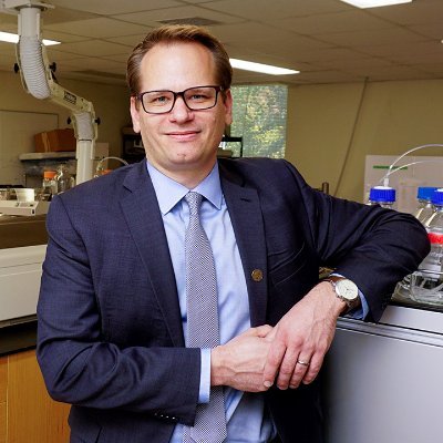 Director of @usask's Toxicology Centre (@ToxCentre), Associate Professor, and Centennial Enhancement Chair in Mechanistic Environmental Toxicology. He/Him/His