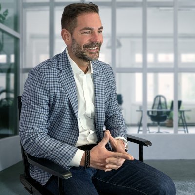 Exec. Chairman of @ROKFinancialLLC 🤝
Forbes Finance Council Member 2022

Entrepreneur, Husband, Father, Brother, Son, and Motorcycle Enthusiast.

Learn More 👇