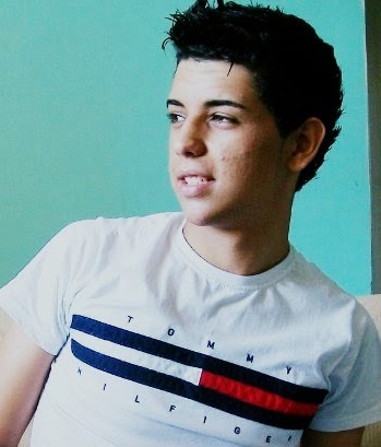 tenta descobrir (y)'