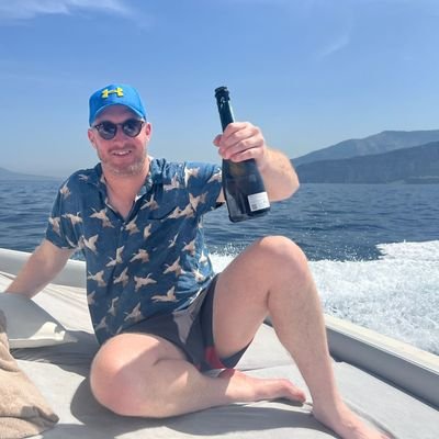 Salloydy87's profile picture. Part time egg chaser for the dogs of War