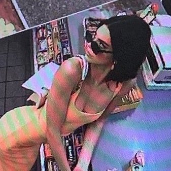 hellofuture222's profile picture. 