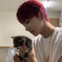 dudu. (@bllueside_) 's Twitter Profile
