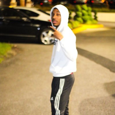 Lorrussell__'s profile picture. #Cowboy4Life💔