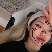 D (@dbombh) 's Twitter Profile