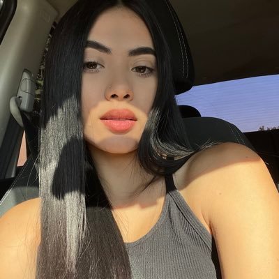 lilianaivethh Profile Picture