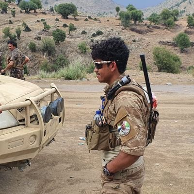 په ما مي ايښی ټوپک مه را اخله ځان دي اصلاح کړه کنه بيا خپل ليونتوب ته ګرځم. 👆