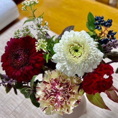 libra1012kn's profile picture. 