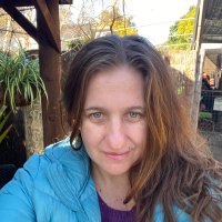 Rowena Maguire (@rosyrosewater) 's Twitter Profile