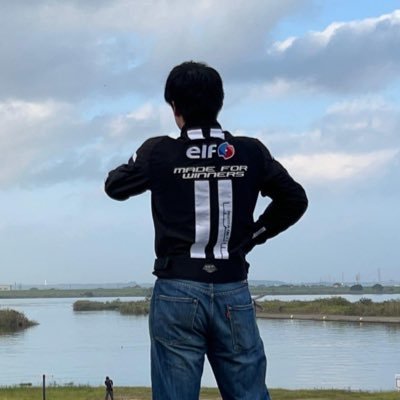 Shoei_arai's profile picture. 超人になりたい。GSX1300R隼 & ランクルプラド乗り。筋トレ始めました！ Apex始めました！ゴルフ始めました！ #GSX1300R #隼 #プラド #apex #筋トレ #ゴルフ