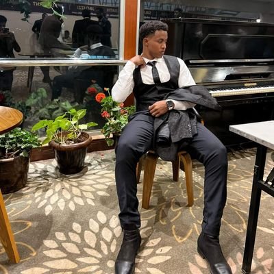 rashkareyez's profile picture. be a nice human😊|
🩺🤍|
medicine and surgery.