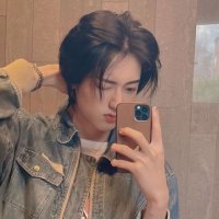 gwen || ia ๐ (@shhh_treasuree) 's Twitter Profile