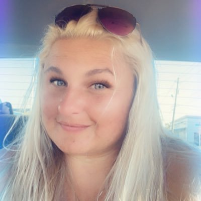 JessicaC9581's profile picture. 