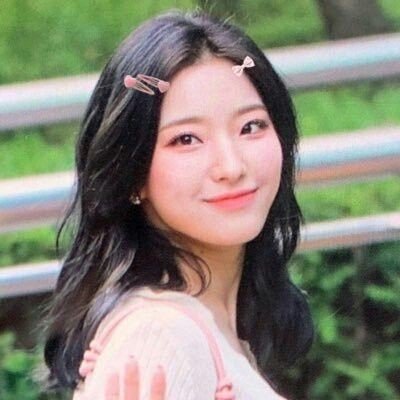 mwooyahee's profile picture. fan account // sometimes an rt bot
