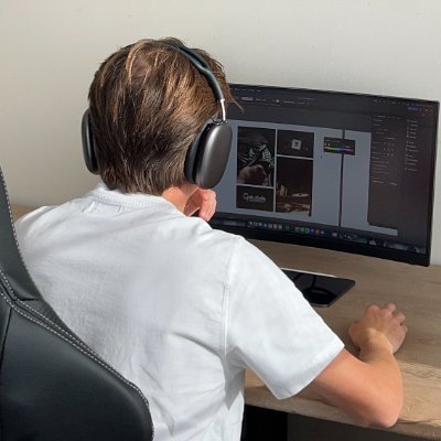 DznsMat's profile picture. 