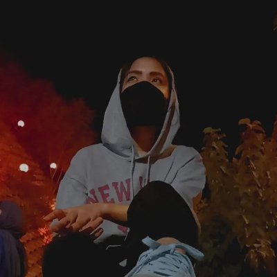 Somayeh34's profile picture. غرق زخمیم ولی قامتمان خم نشده...