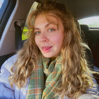 Aleksandrushkaさんのプロフィール画像