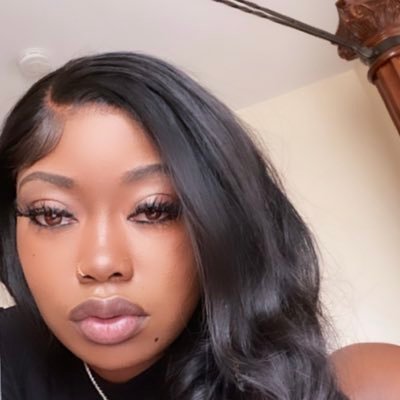 THE OFFICIAL ASTOLDBYIMANI IM BACK :) Deleted at 1K