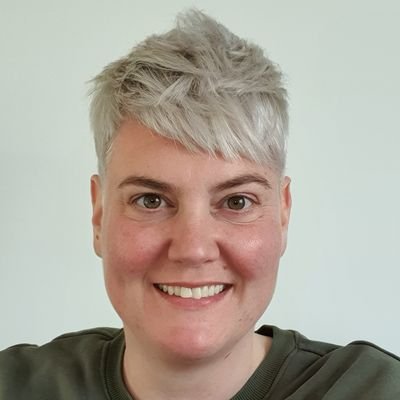 Blogs/vlogs about lesbian family life, (inter)national lgbt+ events & queer media – https://t.co/7YuyzMTo5d