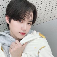 우깅 (@mini917_s2) 's Twitter Profile