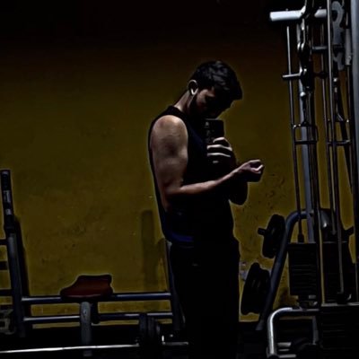 DRSH989's profile picture. Random.