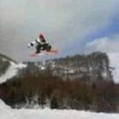 こんにちわ、codmやてます。TikTok LIVE配信同じ名前なんでフォローミー!!笑 42歳、バツイチ、独身!スノーボード大好き❤おねしヤース!!