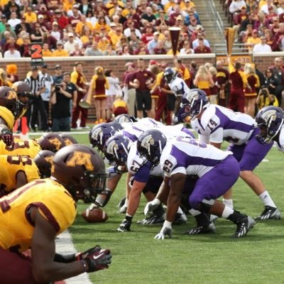 Dad of 2, husband, and former lineman for the Leathernecks #59. Living the dream. Fins Up 🐬