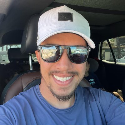 Não considero a minha vida de valor nem preciosa para mim mesmo, contanto que termine a minha carreira e o ministério que recebi do Senhor Jesus. Atos 20:24