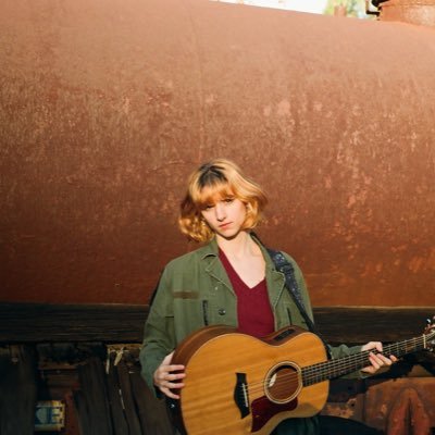 schuyleriona's profile picture. 