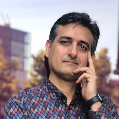 Ese Storyteller que querrías en tu Team porque es muy Pro, y no te aburre nunca.
Estratega, Tecnófilo, Brandero, con sana locura…
¿Hace cuánto que no hablamos?