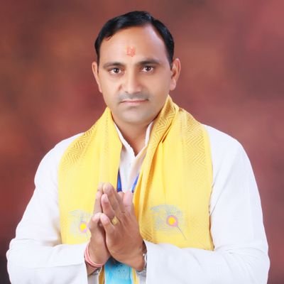 dineshsingh004's profile picture. PRADHAN DINESH SINGH DHANGAR🙏
-गन्ना विकास उद्योग एवं चीनी मिल मंत्रालय आवास,
-ग्राम प्रधान महरौली
-कैबिनेट मिनिस्टर आवास
-उत्तर प्रदेश सरकार🙏
-बीजेपी 2.O
-