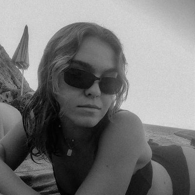 aliciahidaalgo's profile picture. 🦋🌪
https://t.co/DS1rckKF1o