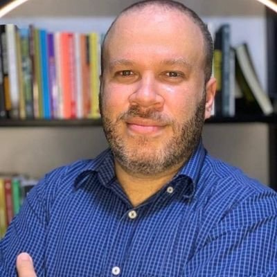 Professor, pós-doutorando em História e Política (FGV), pesquisador UFRRJ, autor de 'Evangélicos, mídia e poder' e 'Brizola 62'. Botafoguense e pai.