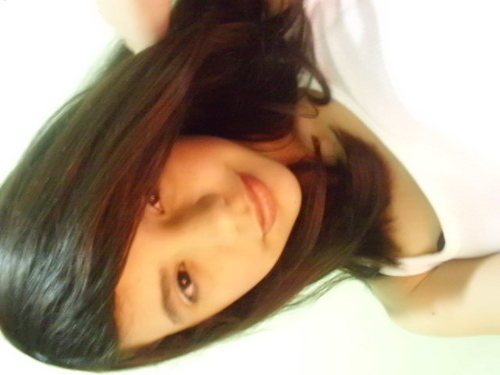 Nαo ligo que me olhem dα cαbeçα αos pés porque nuncα fαrαo minhα cαbeçα e nuncα chegαrαo αos meus pés!   ( Bob Marley )

teamo