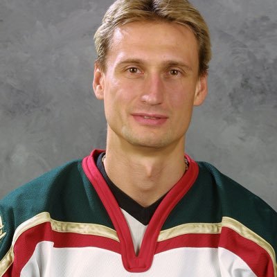 accidental burnerverse contributor | cookie baker extraordinaire | pained MN sports fan | 5 handicap | rocket scientist | not actually Lubomir Sekeras