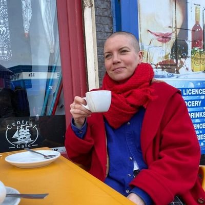 PhD student - grassroots fashion and human needs.
Mostly doing stuff @precplasticeast @wewearthetrews
Museumish. ADHD. Views my own.