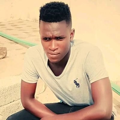 aete_felix14's profile picture. Humble, accept and face reality