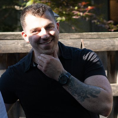 Eric_Weiner48's profile picture. Always Curious | Founder: Envision Fitness | Mission: help people | Angel Investor | Chess Player | Dad 👶👶🐶🐶 | Married to my best friend | UPitt | YNWA
