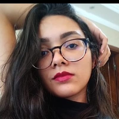 GloriaOliveira_'s profile picture. 