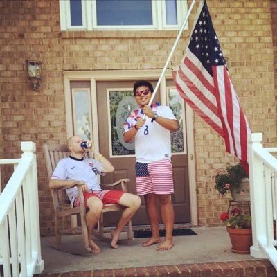 Lyka_5944's profile picture. Full-time degen.